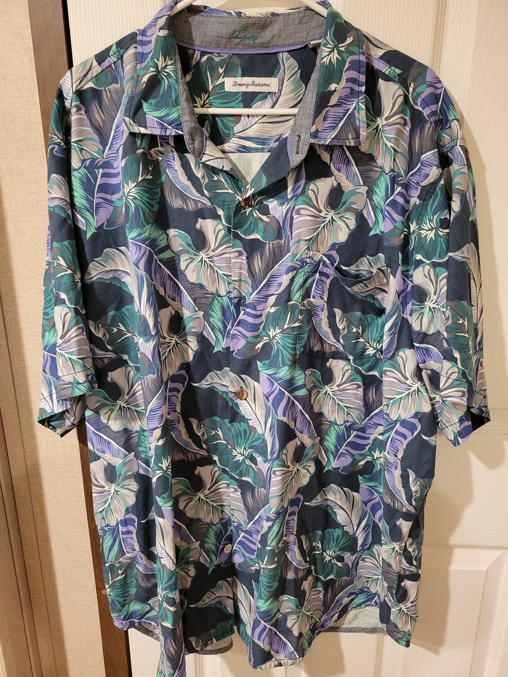 Tommy Bahama Navy Tropical Floral Short-Sleeve Button-Down Shirt